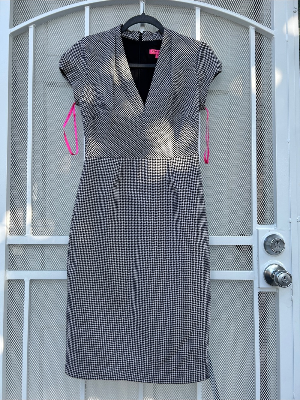 Black and White Houndstooth V-Neck Women's Dress